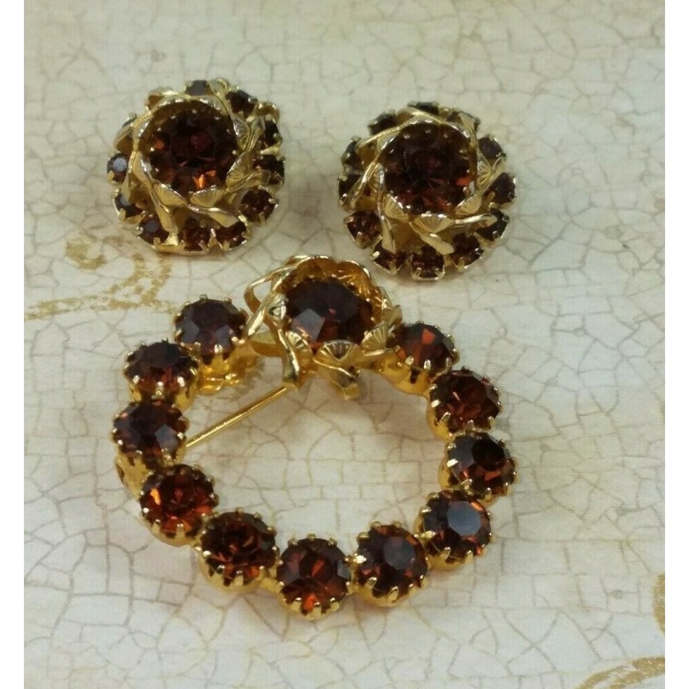Demi parure Clip On Earrings Brooch Root Beer Topaz Crystal Vintage Set Unsigned